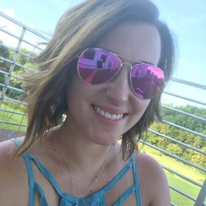 Meet your Posher, Aimee